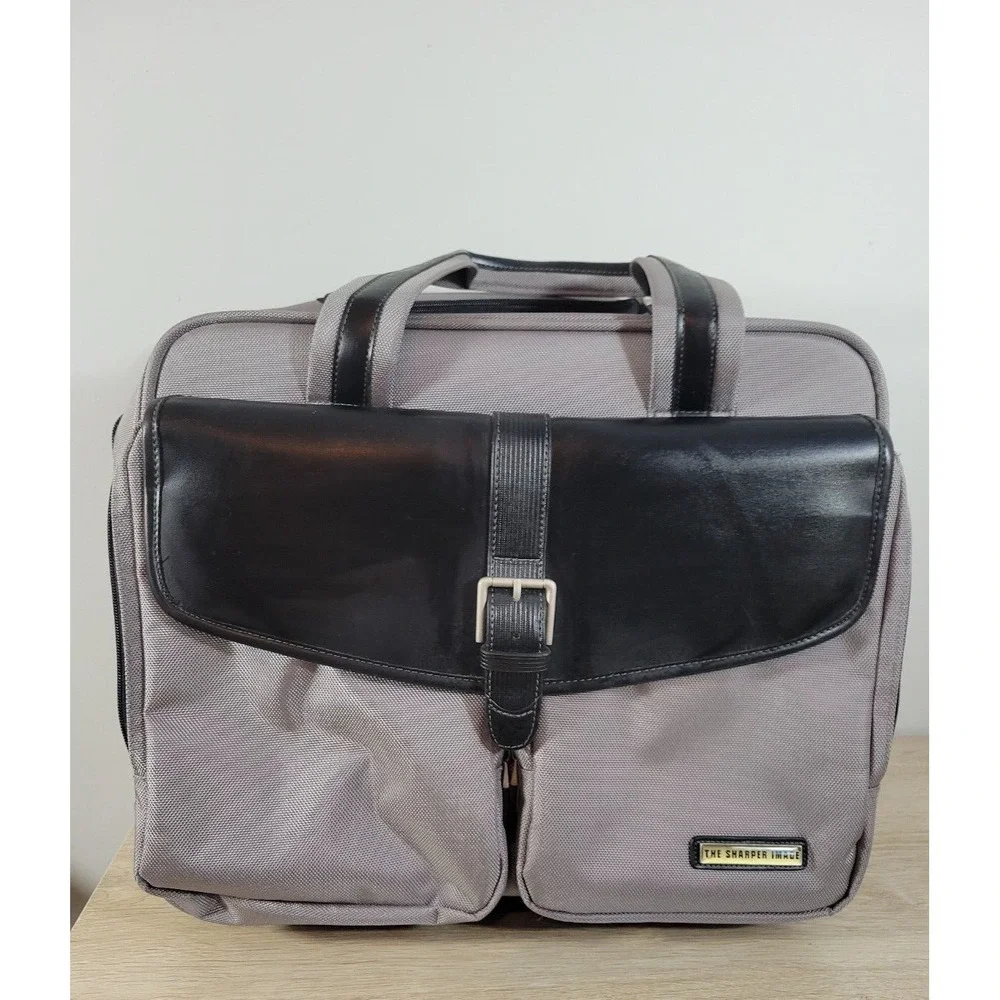 Sharper Image Rolling Carry On Suitcase‎ with Handle- Gray